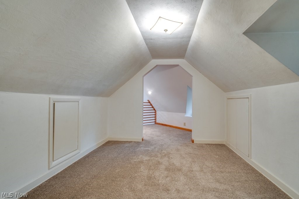 7460 State Route 43 Kent OH 44240