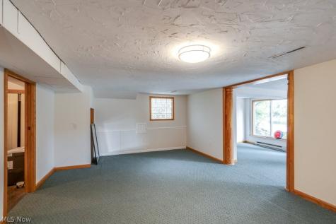 7460 State Route 43 Kent OH 44240