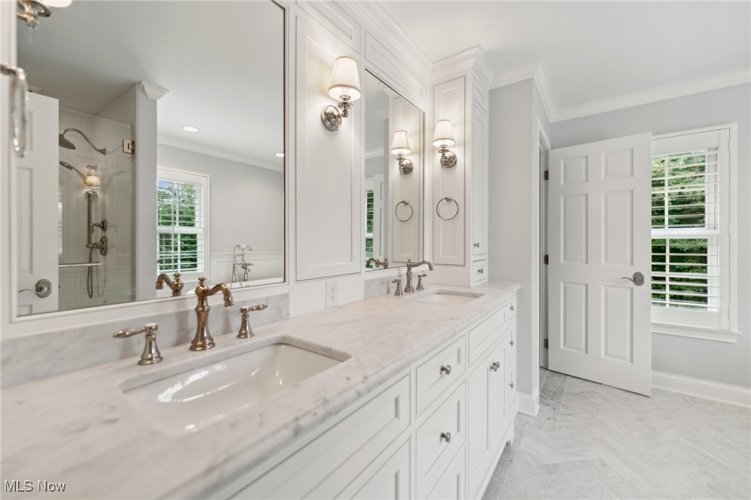 406 Reserve Trail Chagrin Falls OH 44022