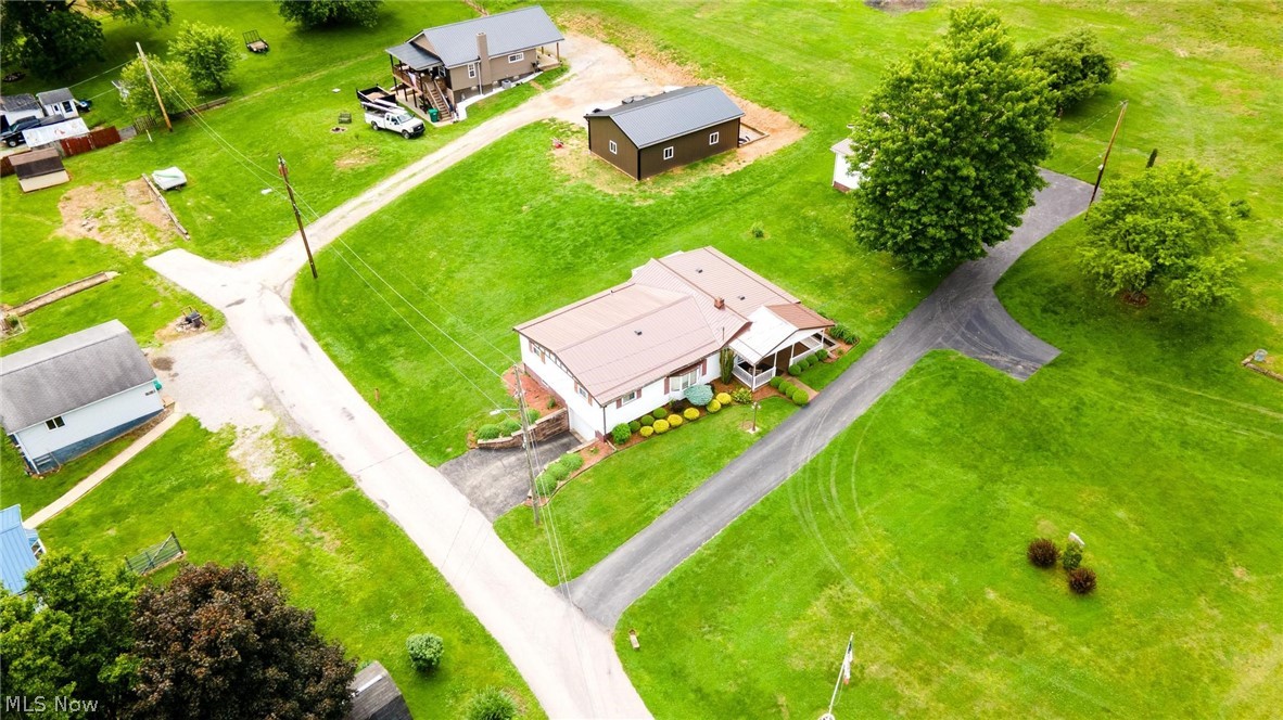 105 Crabapple Lane Hammondsville OH 43930