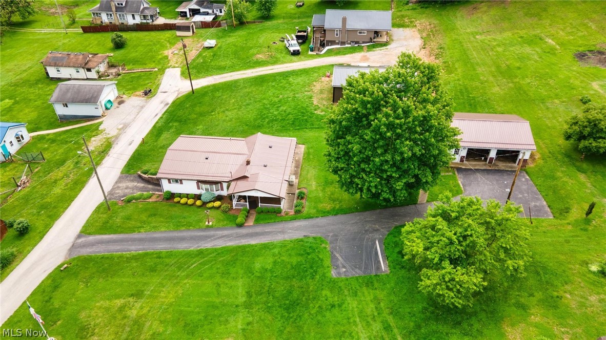 105 Crabapple Lane Hammondsville OH 43930