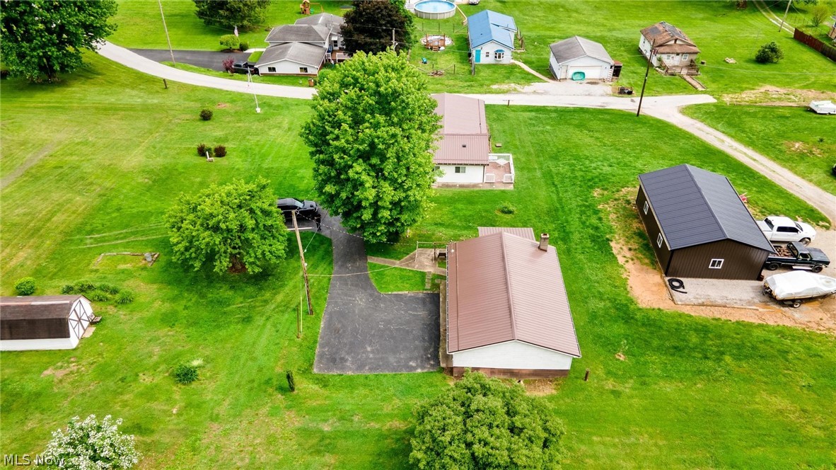 105 Crabapple Lane Hammondsville OH 43930