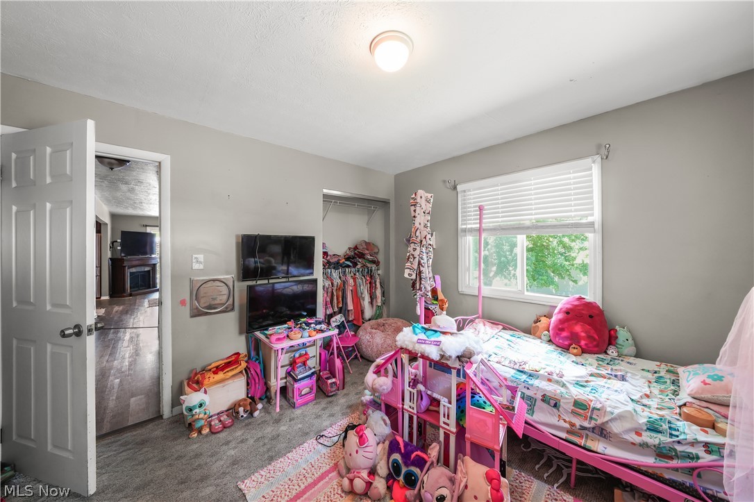 1583 Hilda Street Lakemore OH 44250