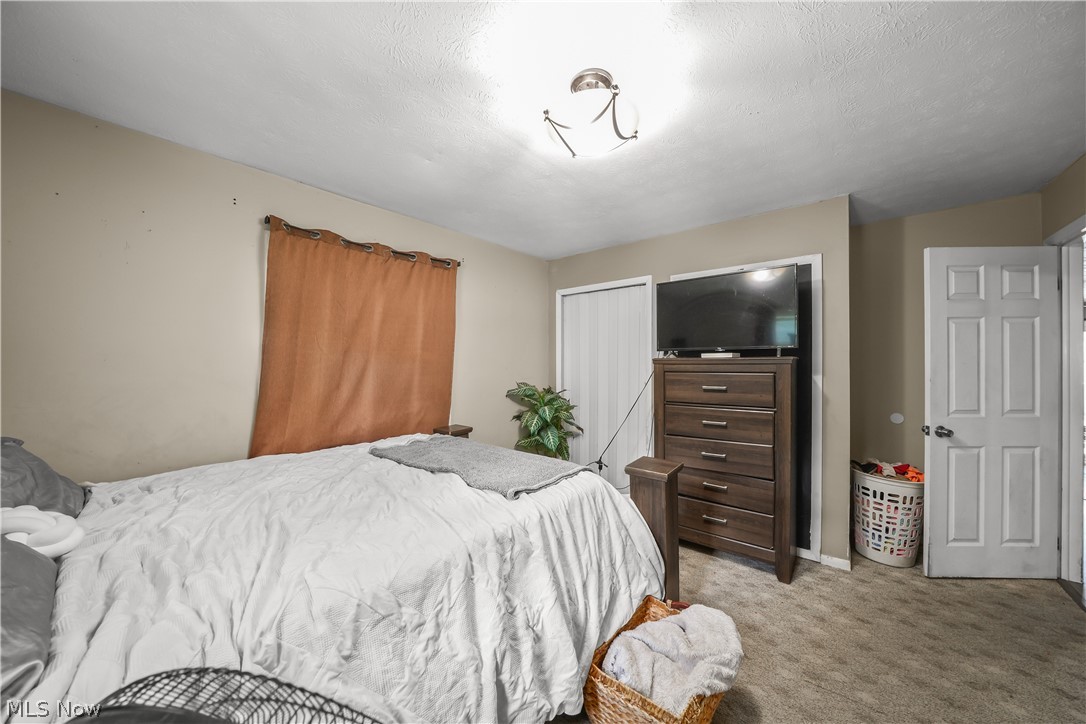 1583 Hilda Street Lakemore OH 44250