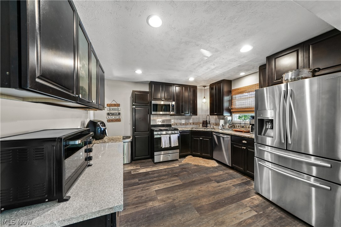 1583 Hilda Street Lakemore OH 44250