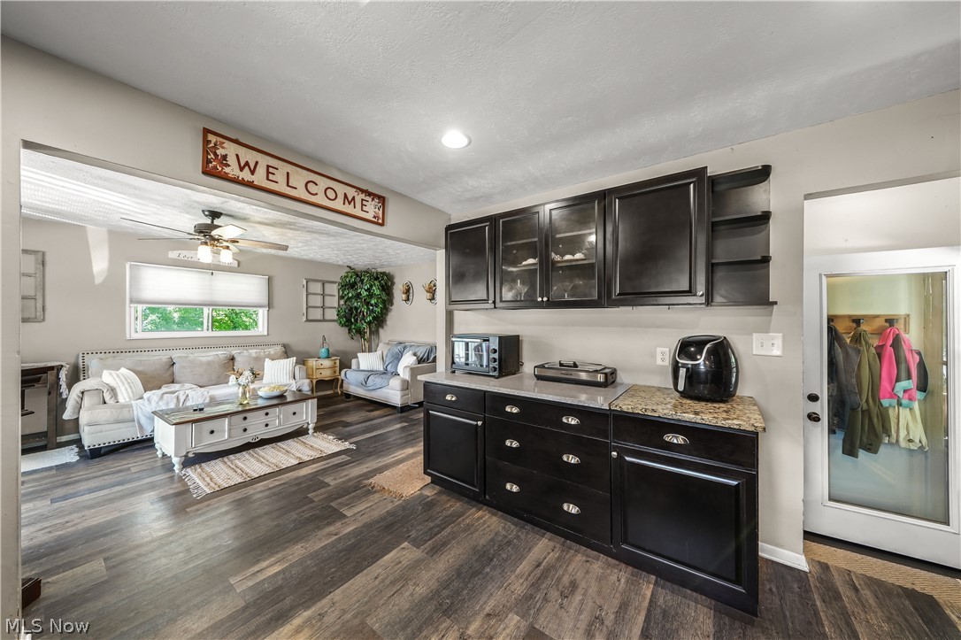 1583 Hilda Street Lakemore OH 44250