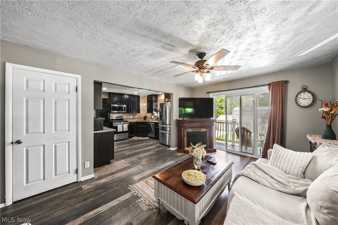 1583 Hilda Street Lakemore OH 44250