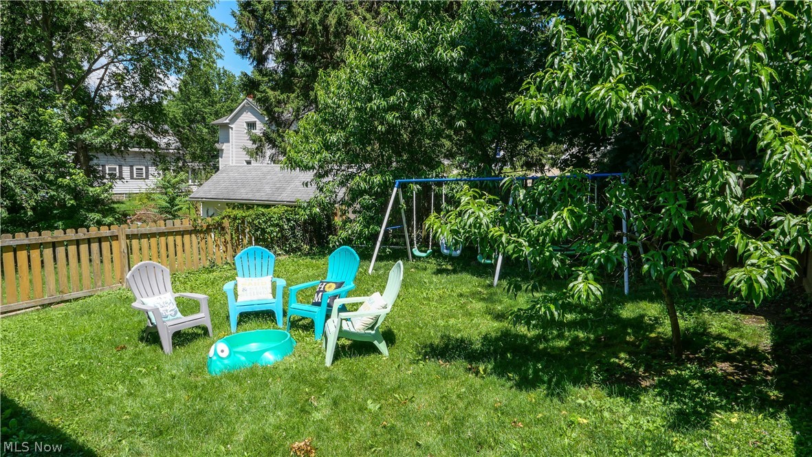 1583 Hilda Street Lakemore OH 44250