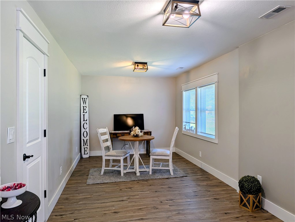 12498 National Drive Grafton OH 44044