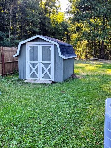 12498 National Drive Grafton OH 44044