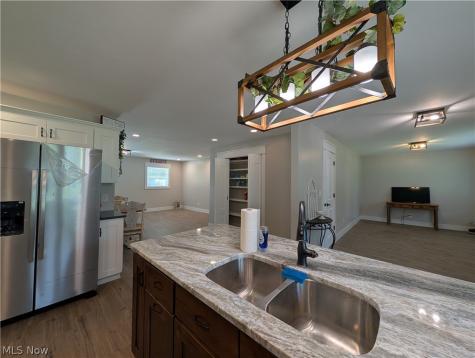 12498 National Drive Grafton OH 44044