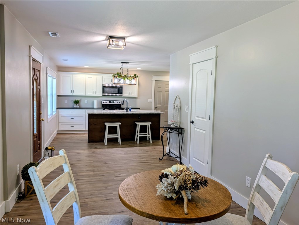 12498 National Drive Grafton OH 44044