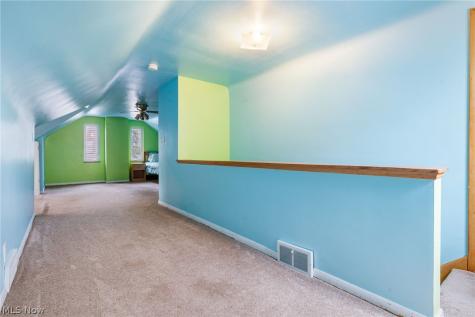 222 Montrose Avenue NW Canton OH 44708