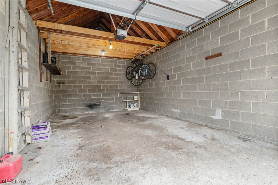 222 Montrose Avenue NW Canton OH 44708