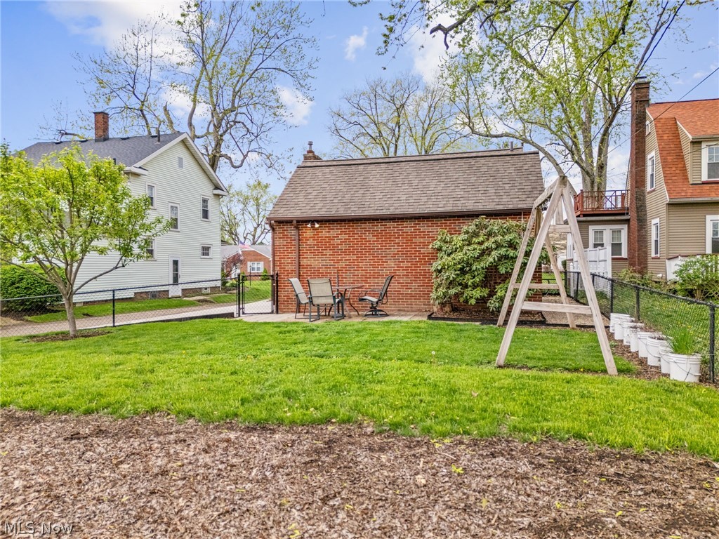 222 Montrose Avenue NW Canton OH 44708