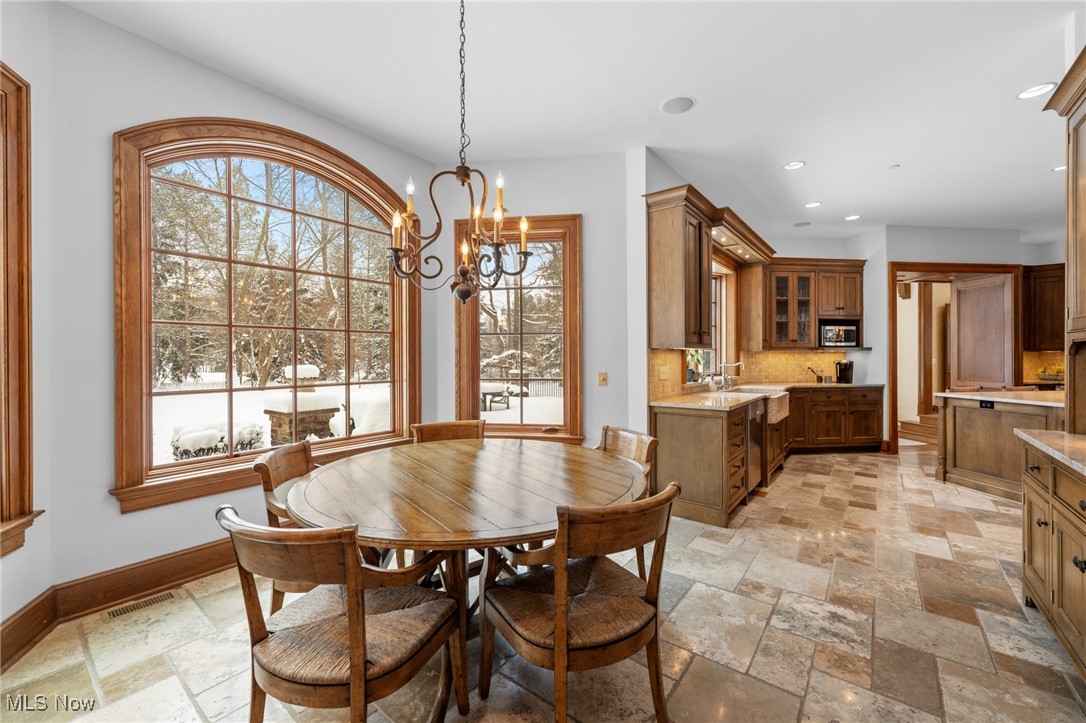 2635 Som Center Road Hunting Valley OH 44022