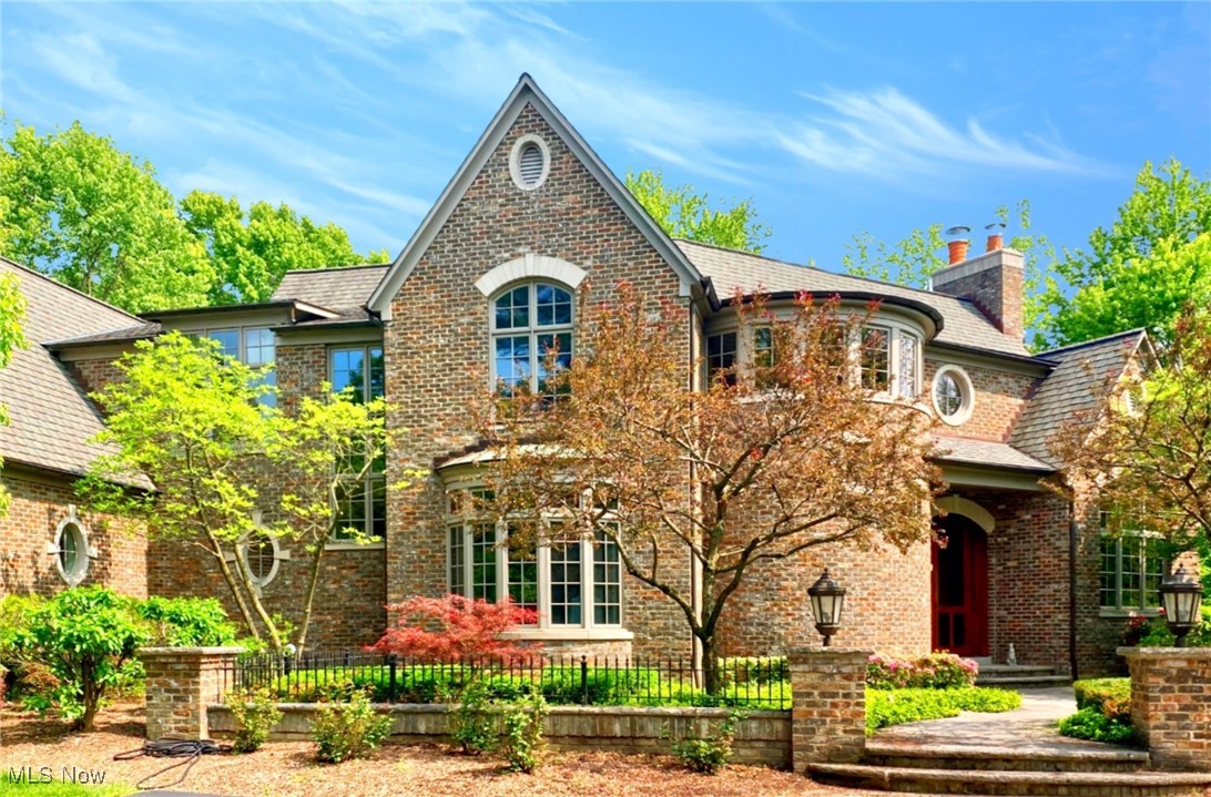 2635 Som Center Road Hunting Valley OH 44022