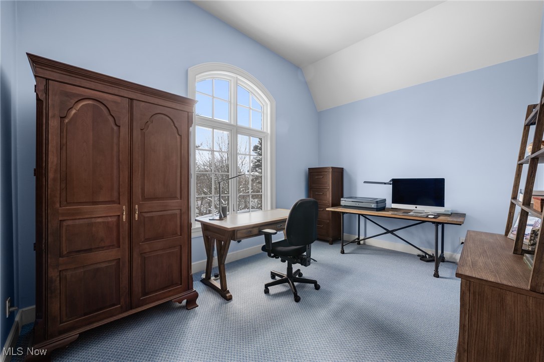 2635 Som Center Road Hunting Valley OH 44022