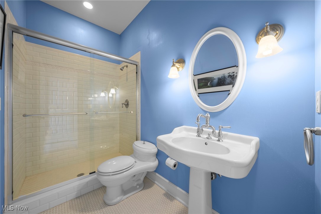 2635 Som Center Road Hunting Valley OH 44022