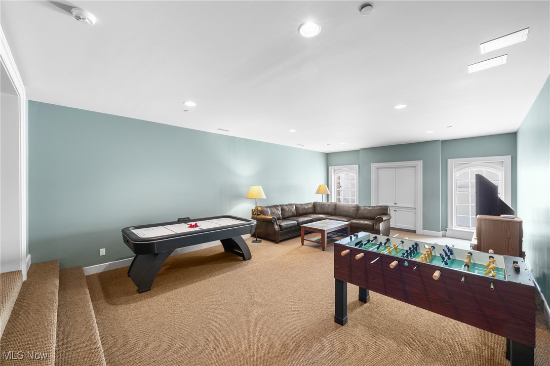 2635 Som Center Road Hunting Valley OH 44022