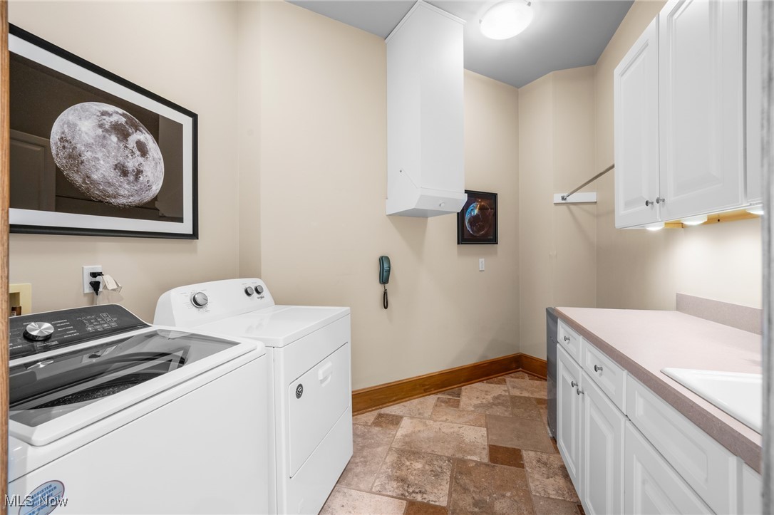 2635 Som Center Road Hunting Valley OH 44022