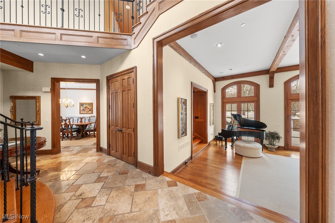 2635 Som Center Road Hunting Valley OH 44022