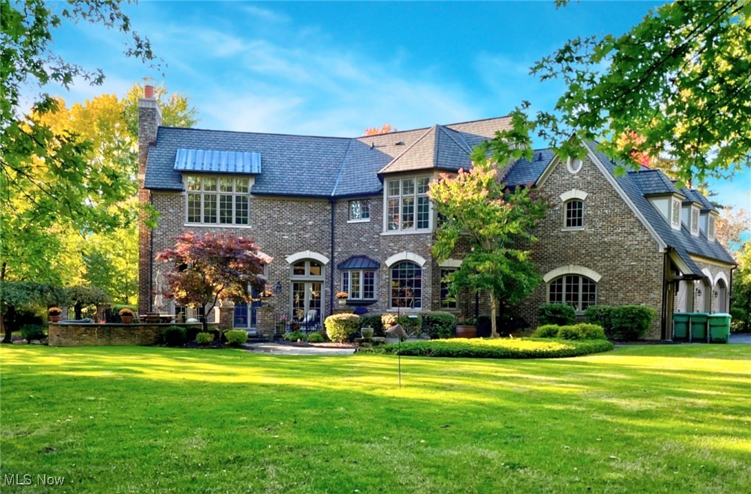 2635 Som Center Road Hunting Valley OH 44022