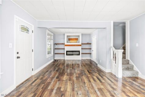 347 N Lyman Street Wadsworth OH 44281
