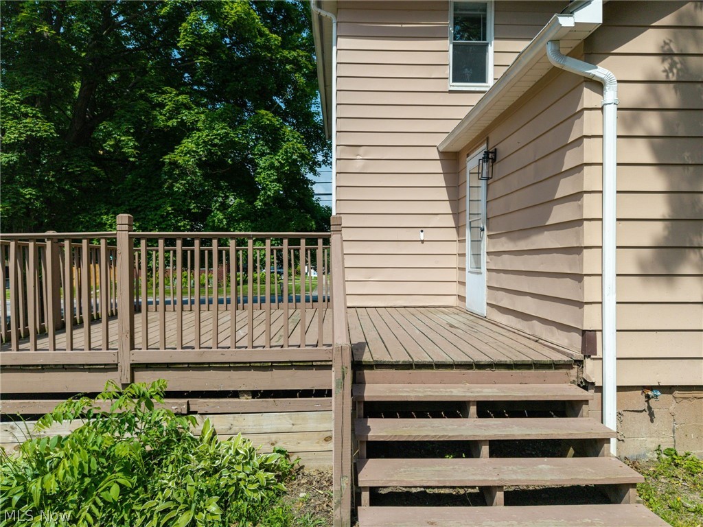 347 N Lyman Street Wadsworth OH 44281