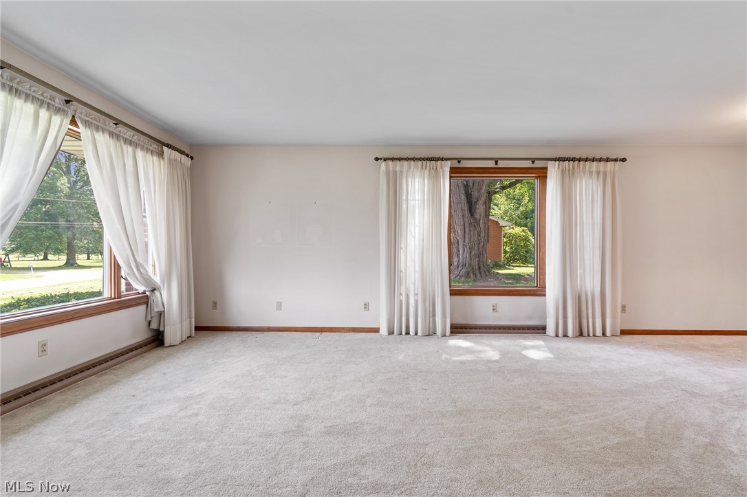 1375 Schrader Road North Lawrence OH 44666