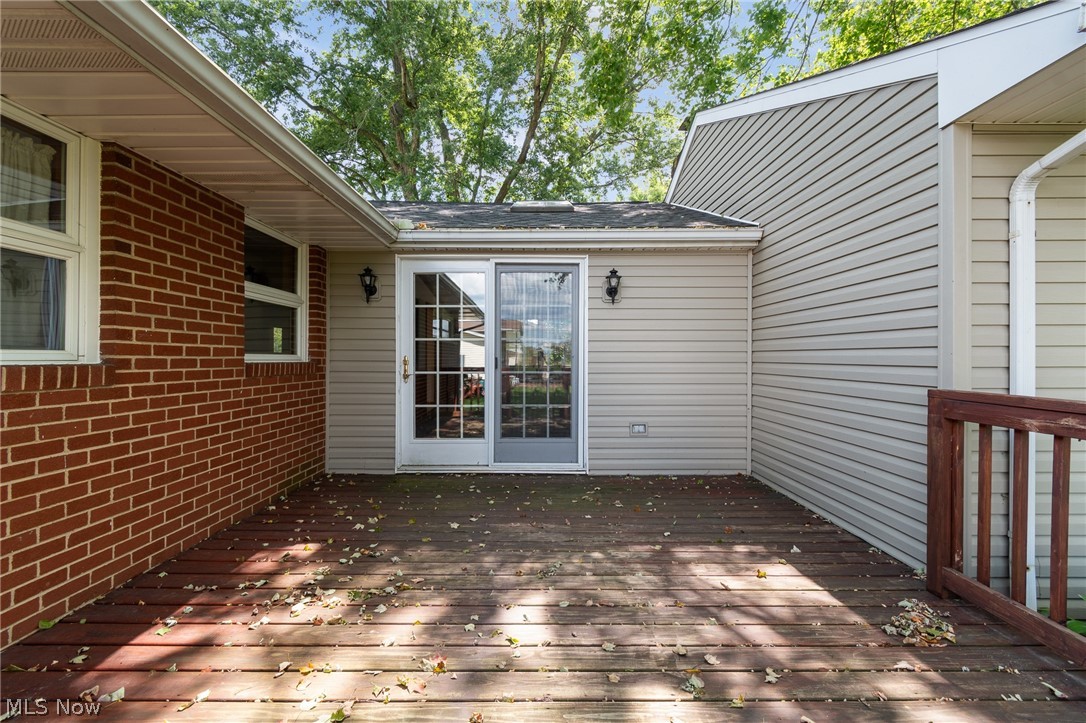1375 Schrader Road North Lawrence OH 44666