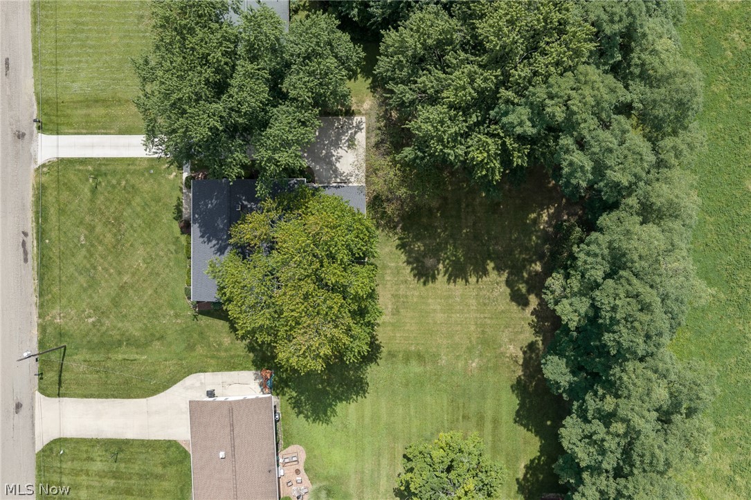 1375 Schrader Road North Lawrence OH 44666