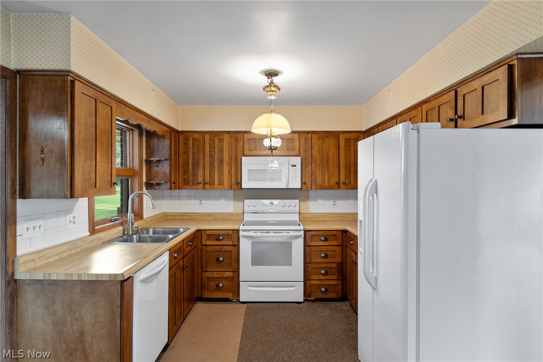 1375 Schrader Road North Lawrence OH 44666
