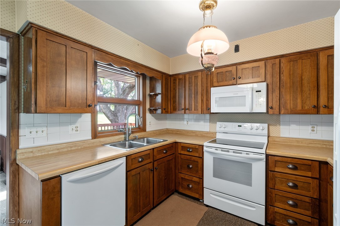 1375 Schrader Road North Lawrence OH 44666