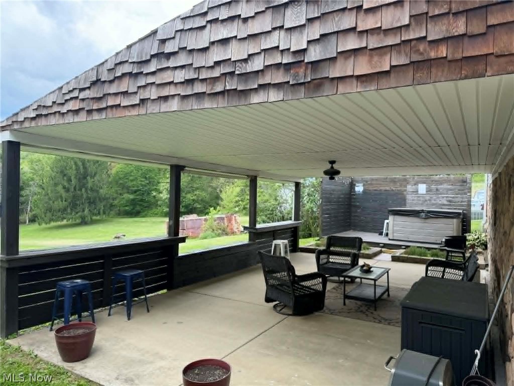 1158 Mick Road Wellsville OH 43968