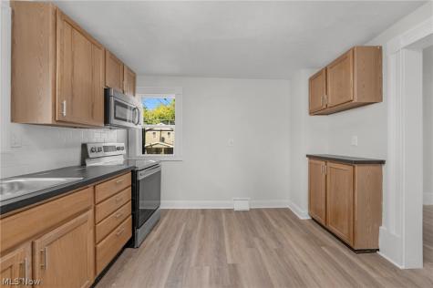 7802 Jones Road Cleveland OH 44105