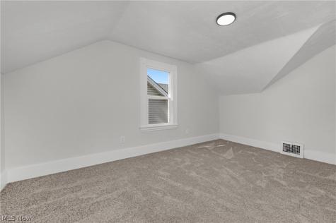 7802 Jones Road Cleveland OH 44105