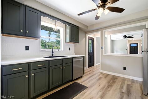 12758 Abbey Road North Royalton OH 44133