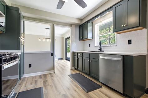 12758 Abbey Road North Royalton OH 44133