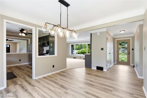 12758 Abbey Road North Royalton OH 44133