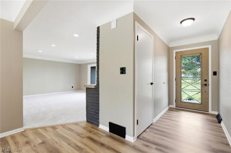 12758 Abbey Road North Royalton OH 44133