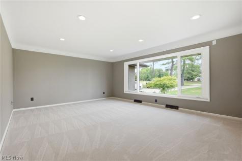12758 Abbey Road North Royalton OH 44133