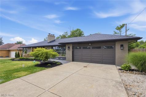 12758 Abbey Road North Royalton OH 44133
