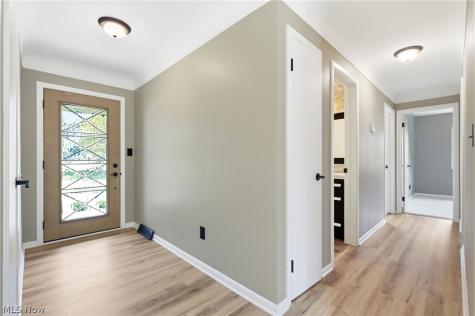 12758 Abbey Road North Royalton OH 44133