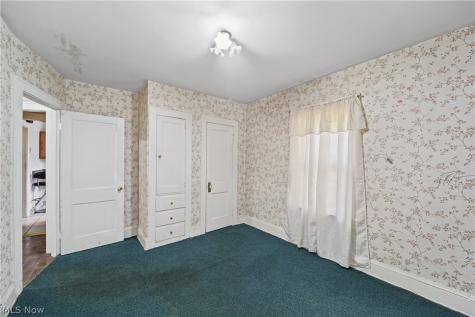 1023 Quilliams Road Cleveland Heights OH 44121