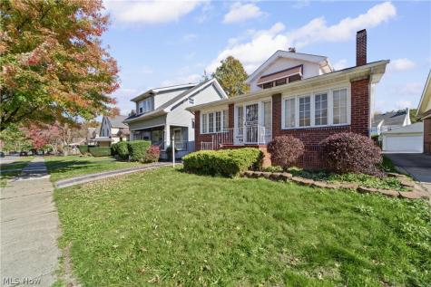 1023 Quilliams Road Cleveland Heights OH 44121