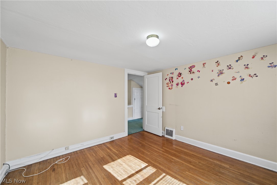 1023 Quilliams Road Cleveland Heights OH 44121