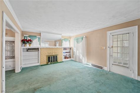 1023 Quilliams Road Cleveland Heights OH 44121