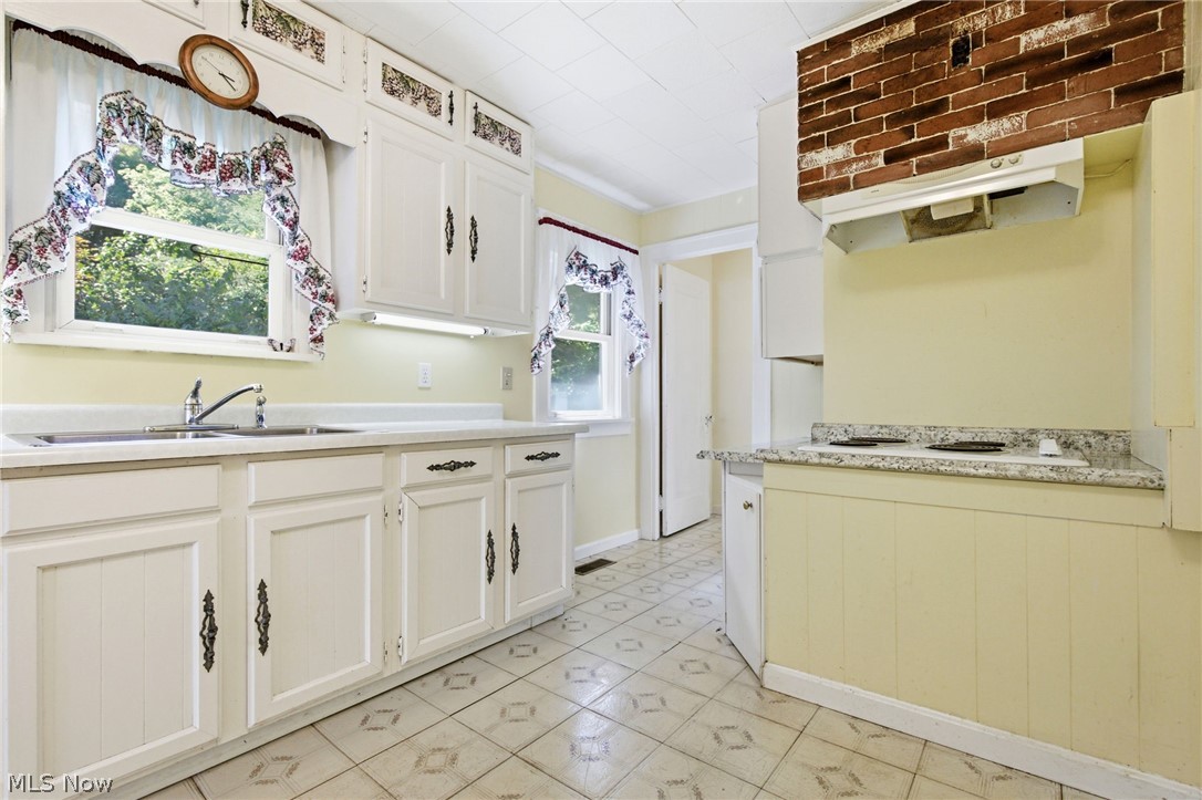 38905 Gardenside Drive Willoughby OH 44094