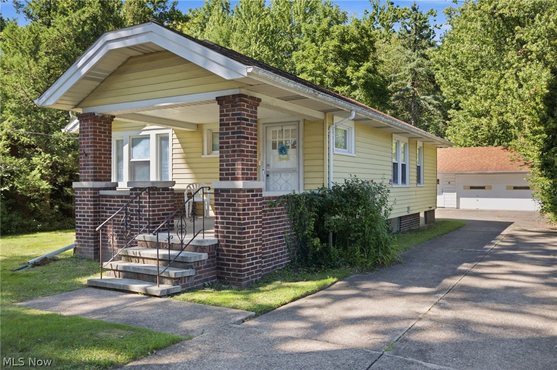 38905 Gardenside Drive Willoughby OH 44094